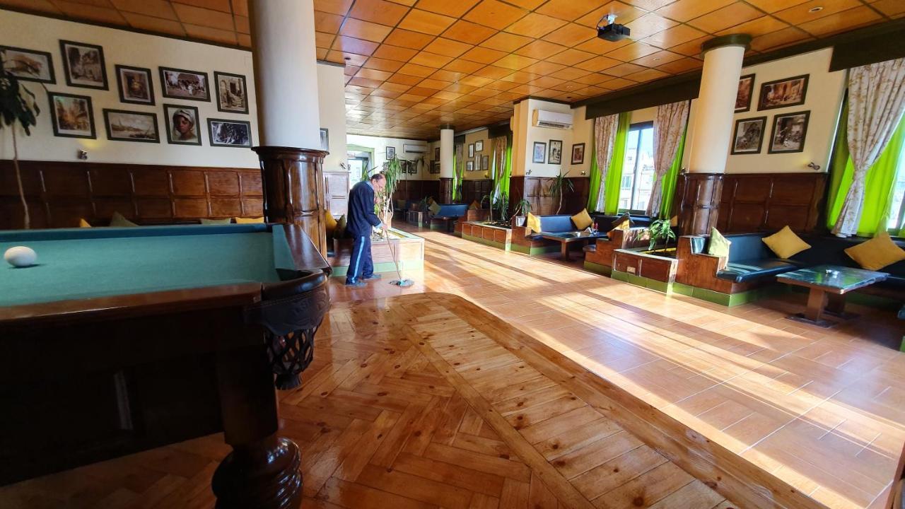 Carlton Downtown 3*