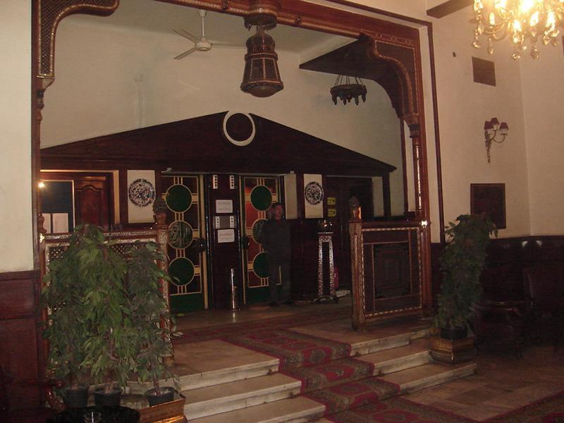 Carlton Downtown Hotel 3*